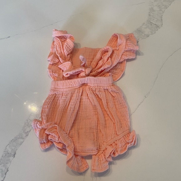 Peach playsuit - Picture 2 of 2